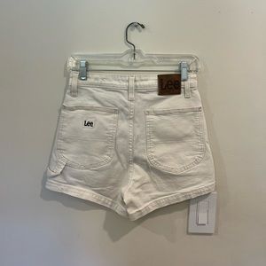 LEE ivory cargo shorts